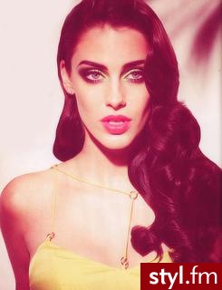 Jessica Lowndes - Brązowe Rozpuszczone Kręcone Na co dzień Długie Fryzury
