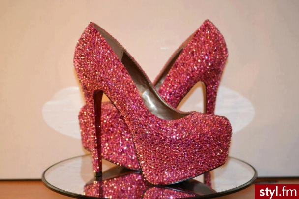 Szpilki Buty Moda
