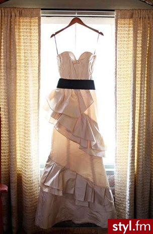 Sukienki Moda