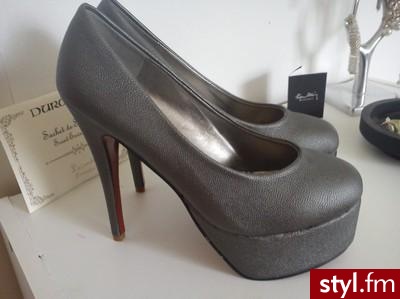 Pozostałe Buty Moda