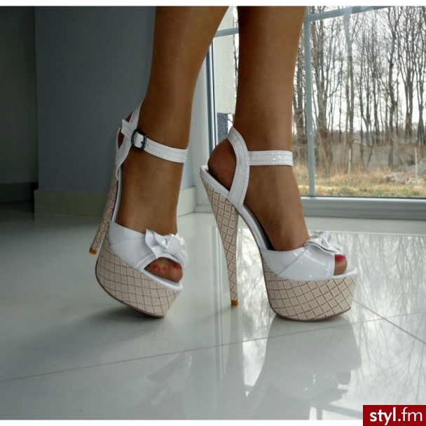 Szpilki Buty Moda