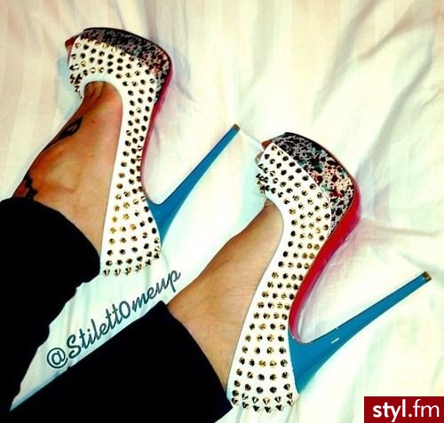 Szpilki Buty Moda