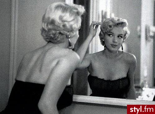 Blond Upięcie Kręcone Na co dzień Krótkie Fryzury