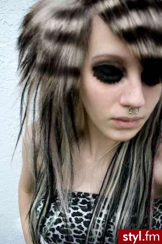 EMO Alternatywne Średnie Fryzury