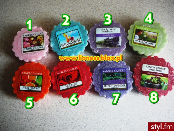 Informacje na temat wosków Yankee Candle znajdziecie w FILMIKU: https://www.youtube.com/watch?v=LZLym2GzURc jak i w NOTCE NA BLOGU: http://lioness.blox.pl/2013/12/Moj-poczatek-przygody-z-woskami-Yankee-Candle.html - Misz-masz