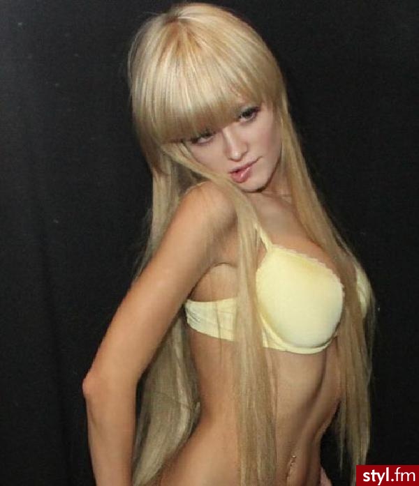 Blond Rozpuszczone Proste z grzywką Na co dzień Długie Fryzury