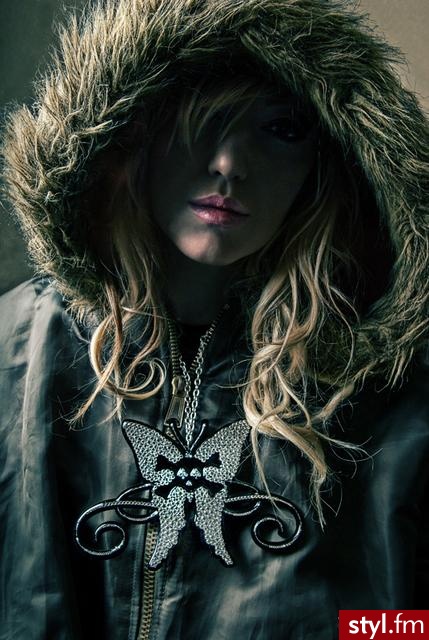 Co sądzicie o tym wisiorze  jest ręcznie robiony - Moda uliczna Inne Moda