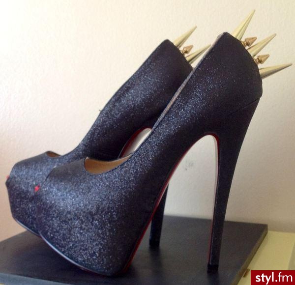 Szpilki Buty Moda