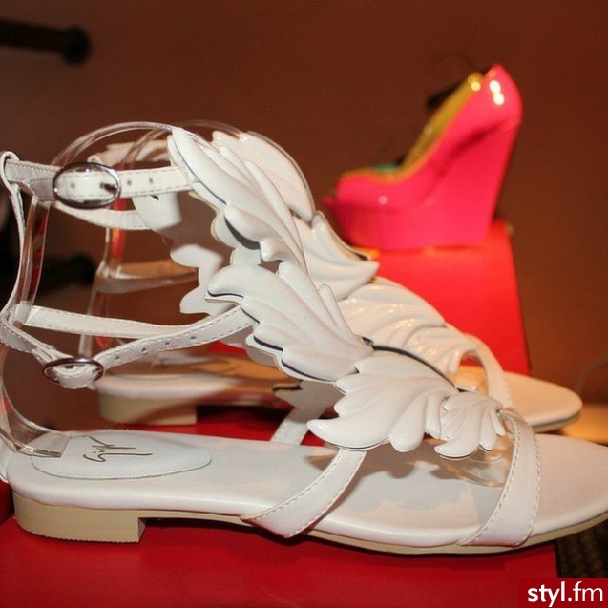 Sandały Buty Moda