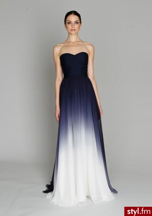 Sukienki Moda