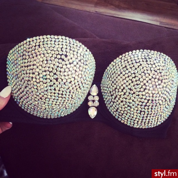 Biustonosze Bielizna Moda