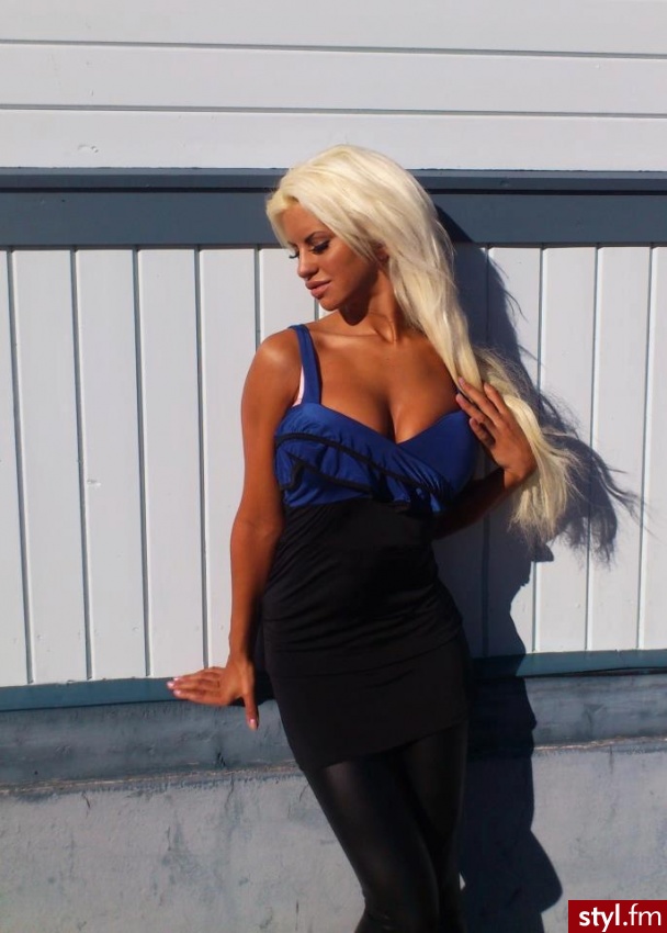 Blond Rozpuszczone Proste Na co dzień Długie Fryzury