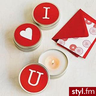 Zestaw świeczek tworzących napis 'I love U' pachną Belgijską jagodą - 29.95$ - Gadżety Inne Moda