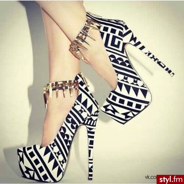Szpilki Buty Moda