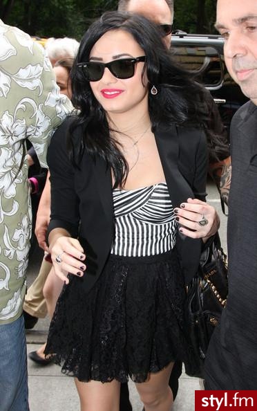 Demi Lovato - Moda uliczna Inne Moda