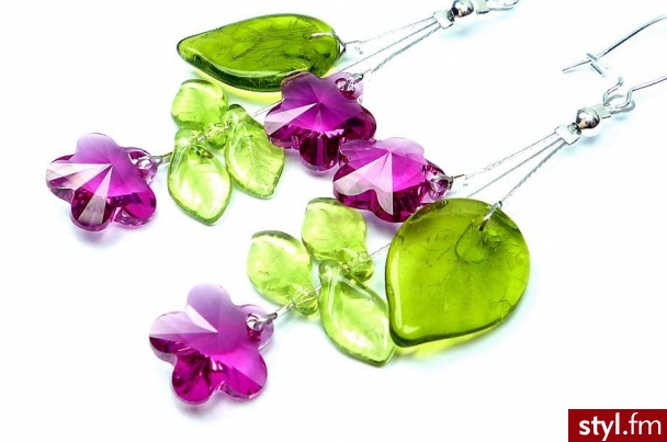 kolczyki-kroplle,liscie i kwiatki swarovski - Pozostałe Dodatki Moda