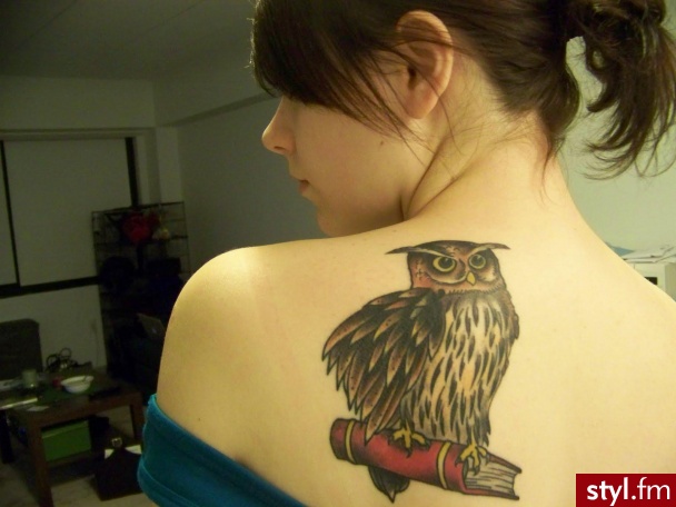 (\",) - Tatuaże