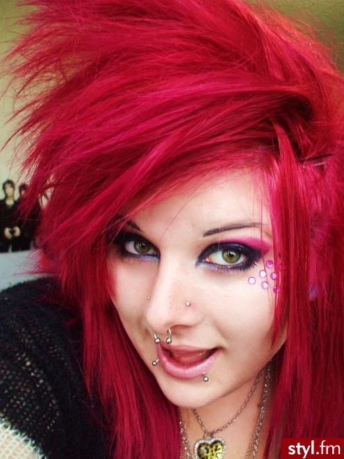 Kolorowe EMO Alternatywne Średnie Fryzury
