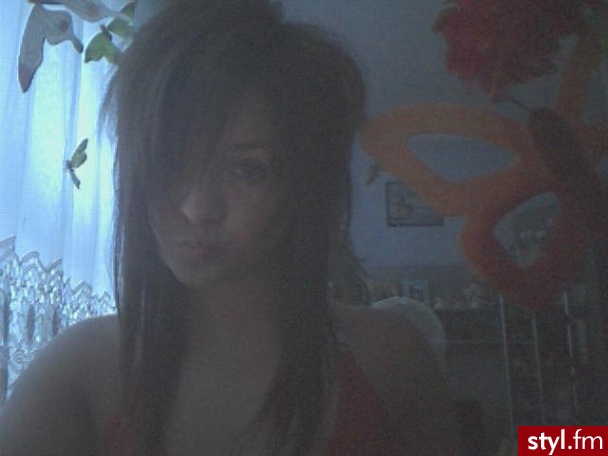 Blachownia ul : bankowa 9 "styl" Iwona falana tel: 034/32 04 625 :) - EMO Alternatywne Średnie Fryzury