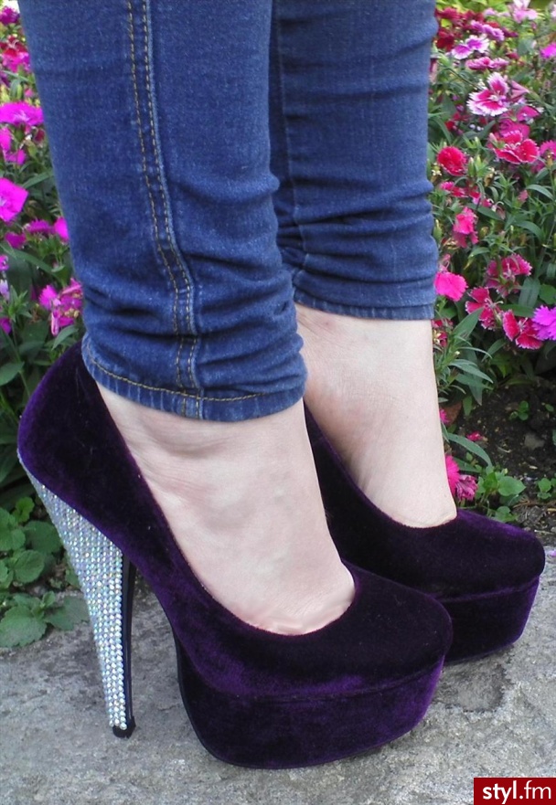 Szpilki Buty Moda