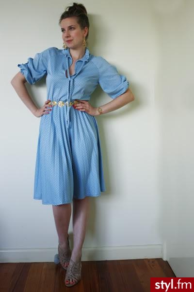 Jeżeli zdjęcie znajduje się już w galerii poproszę o link - Moda uliczna Inne Moda
