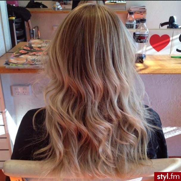 Długie Fryzury