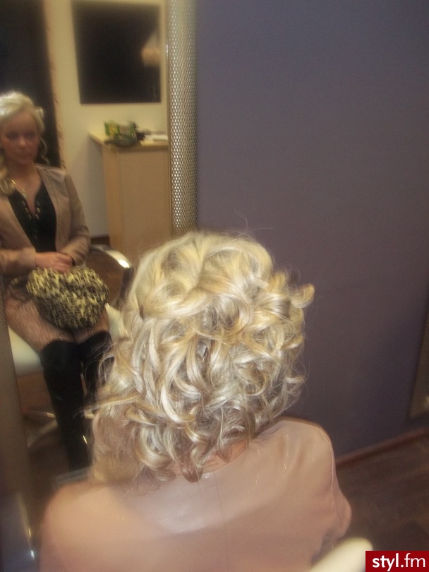 Blond Upięcie Kręcone Wieczorowe Długie Fryzury