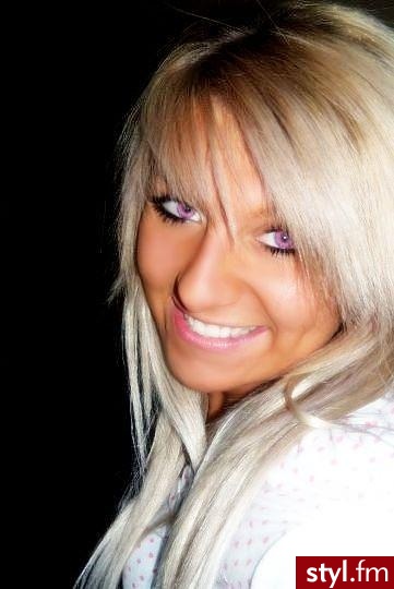 Blond Rozpuszczone Proste z grzywką Na co dzień Długie Fryzury