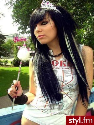 EMO Alternatywne Średnie Fryzury
