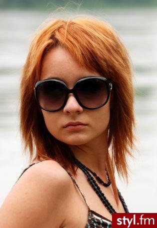 Średnie Fryzury