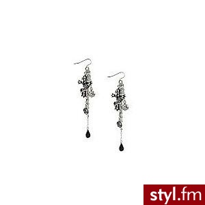 Guess Cross Charm Earring - Polyvore. Pobrano ze strony: http://www.polyvore.com/guess_cross_charm_earring/thing?id=15680728 - Pozostałe Dodatki Moda