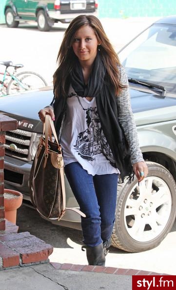 ashley tisdale. ashley tisdale - Moda uliczna Inne Moda