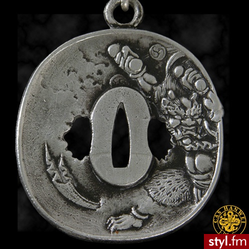 Hanwei Wisiorek Hanwei Thunder God Tsuba Pendant (OH3036S) - Wisiorki Biżuteria Moda