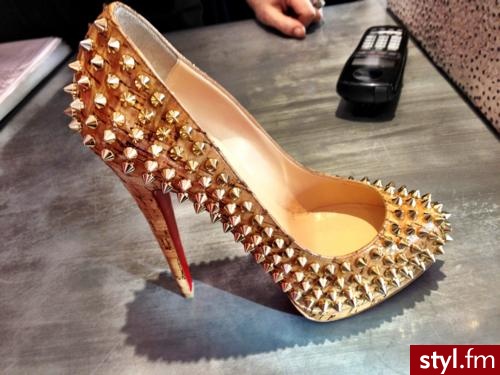 Szpilki Buty Moda
