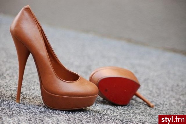 Szpilki Buty Moda