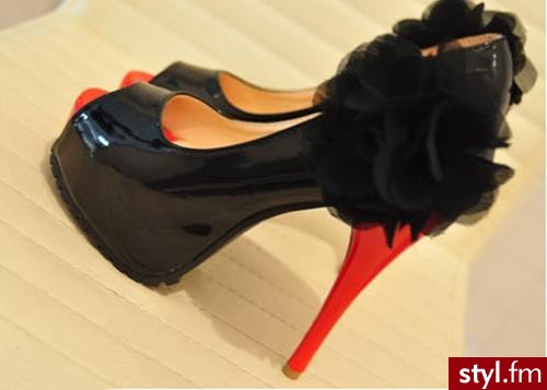Szpilki Buty Moda