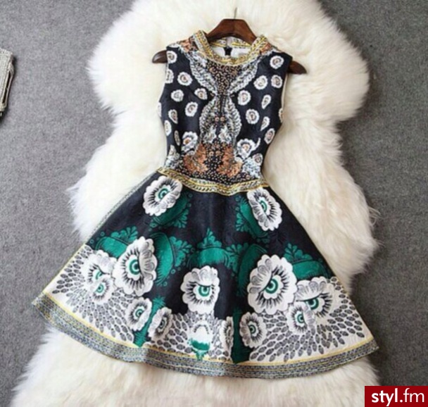 Wieczorowe Sukienki Moda