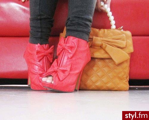 Szpilki Buty Moda