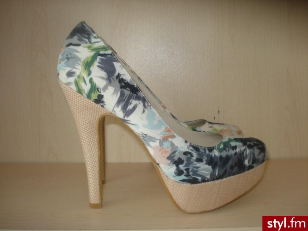 Szpilki Buty Moda