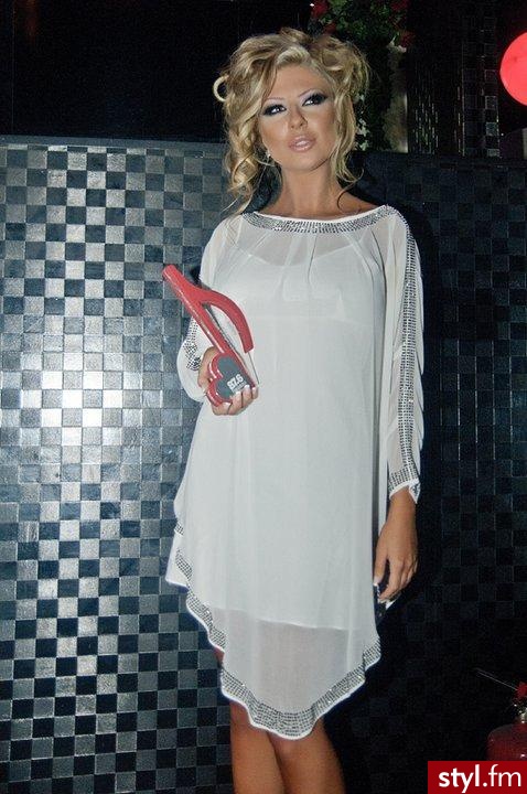 Średnie Fryzury