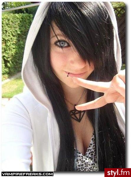 EMO Alternatywne Średnie Fryzury