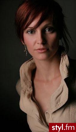 Średnie Fryzury