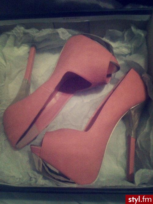 Szpilki Buty Moda