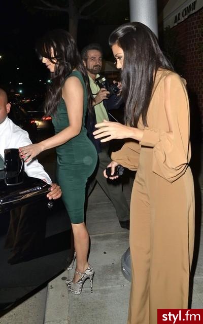 KOURTNEY WYMIATA - Pozostałe Ciuchy Moda