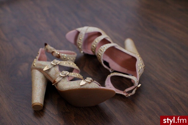 Sandały Buty Moda