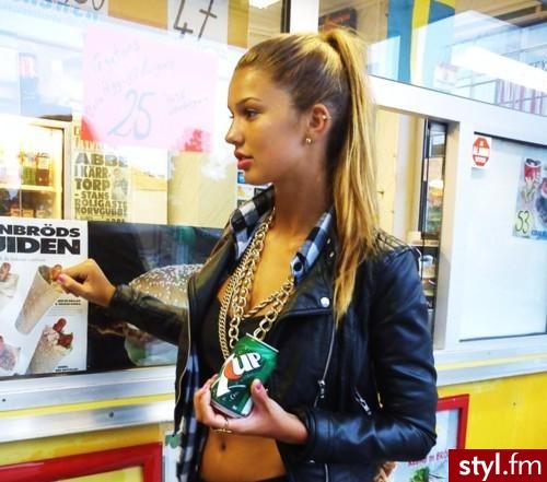 Blond Rozpuszczone Proste Na co dzień Długie Fryzury
