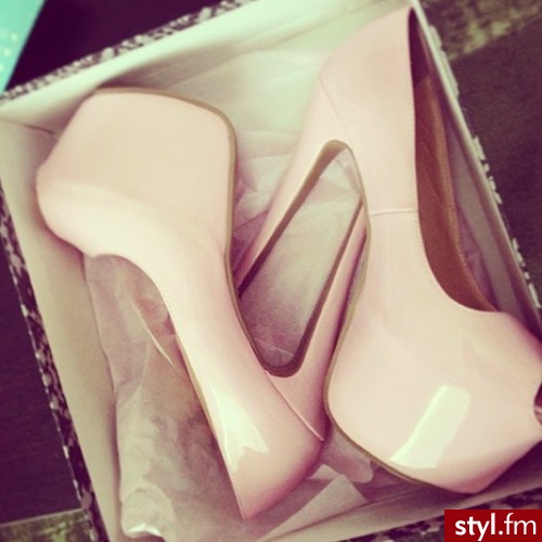 Szpilki Buty Moda