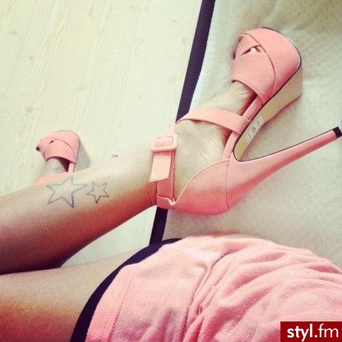 Szpilki Buty Moda