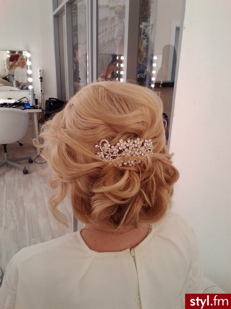 Blond Upięcie Kręcone Ślubne Długie Fryzury