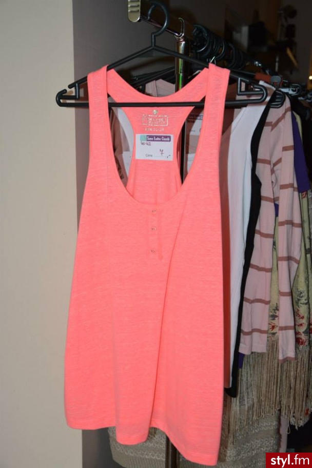 Topy Ciuchy Moda